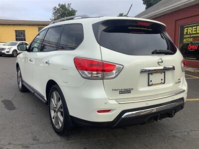 2016 Nissan Pathfinder PLATINUM   - Photo 5 - Hatboro, PA 19040