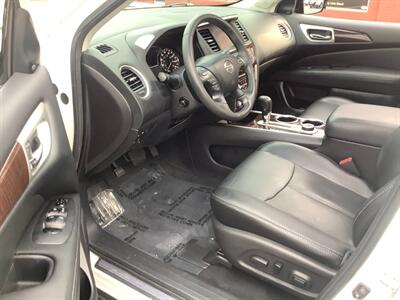 2016 Nissan Pathfinder PLATINUM   - Photo 11 - Hatboro, PA 19040
