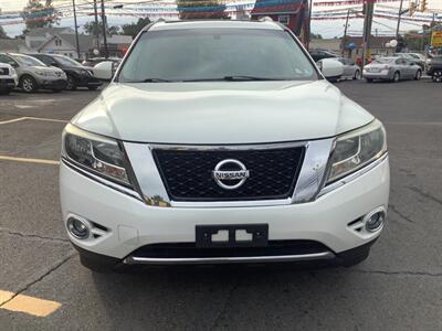 2016 Nissan Pathfinder PLATINUM   - Photo 2 - Hatboro, PA 19040