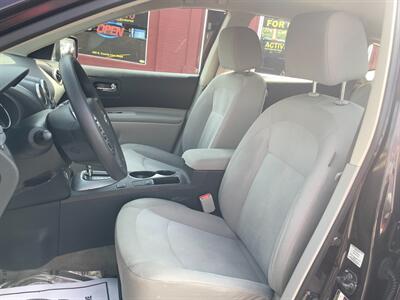 2015 Nissan Rogue Select S   - Photo 10 - Hatboro, PA 19040