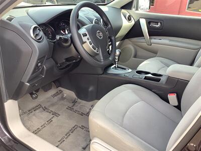 2015 Nissan Rogue Select S   - Photo 11 - Hatboro, PA 19040