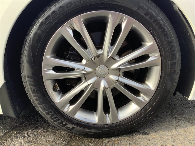 2012 Hyundai Genesis 3.8L V6 - Photo 18 - Hatboro, PA 19040