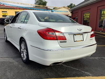 2012 Hyundai Genesis 3.8L V6 - Photo 5 - Hatboro, PA 19040