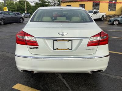 2012 Hyundai Genesis 3.8L V6 - Photo 6 - Hatboro, PA 19040