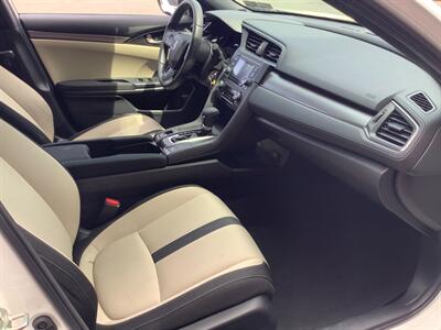 2018 Honda Civic LX - Photo 18 - Hatboro, PA 19040