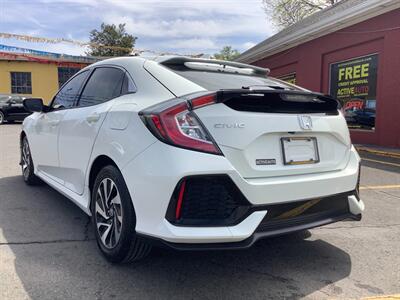 2018 Honda Civic LX - Photo 5 - Hatboro, PA 19040