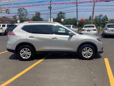 2015 Nissan Rogue SV   - Photo 8 - Hatboro, PA 19040