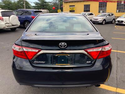 2015 Toyota Camry SE   - Photo 5 - Hatboro, PA 19040