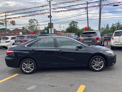 2015 Toyota Camry SE   - Photo 6 - Hatboro, PA 19040