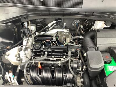 2017 Kia Sorento LX - Photo 10 - Hatboro, PA 19040