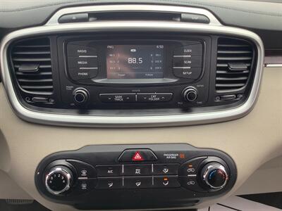 2017 Kia Sorento LX - Photo 21 - Hatboro, PA 19040