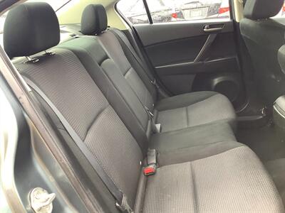 2013 Mazda Mazda3 i Touring - Photo 15 - Hatboro, PA 19040
