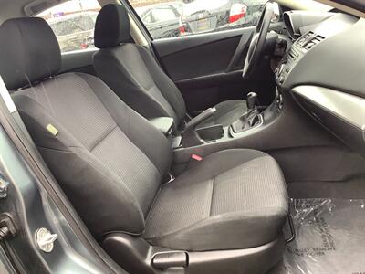 2013 Mazda Mazda3 i Touring - Photo 17 - Hatboro, PA 19040