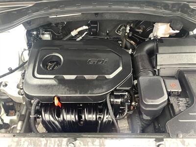 2017 Hyundai SANTA FE Sport 2.4L   - Photo 7 - Hatboro, PA 19040