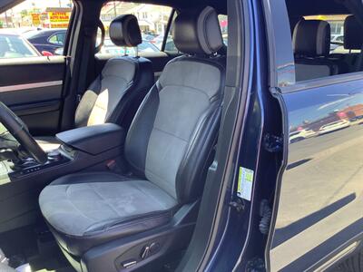 2017 Ford Explorer XLT   - Photo 10 - Hatboro, PA 19040