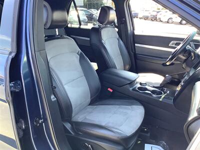2017 Ford Explorer XLT   - Photo 18 - Hatboro, PA 19040
