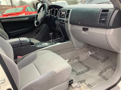 2004 Toyota 4Runner SR5 - Photo 15 - Hatboro, PA 19040