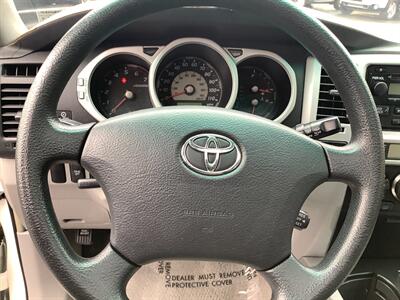 2004 Toyota 4Runner SR5 - Photo 17 - Hatboro, PA 19040