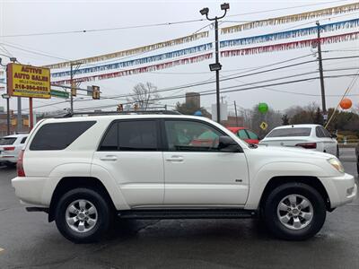 2004 Toyota 4Runner SR5 - Photo 7 - Hatboro, PA 19040