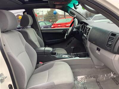2004 Toyota 4Runner SR5 - Photo 16 - Hatboro, PA 19040
