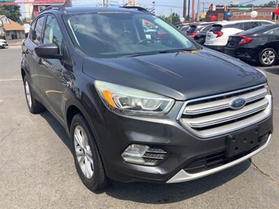 2018 Ford Escape SEL   - Photo 2 - Hatboro, PA 19040