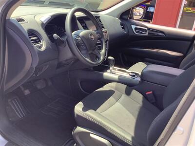 2020 Nissan Pathfinder S   - Photo 11 - Hatboro, PA 19040