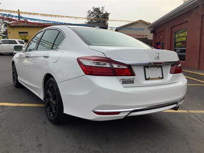 2017 Honda Accord EX-L   - Photo 5 - Hatboro, PA 19040