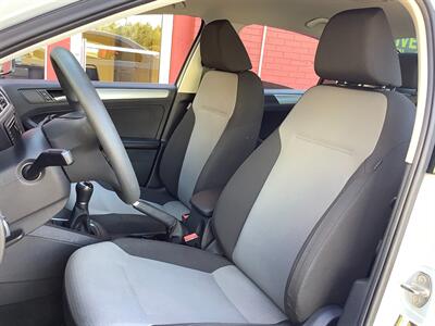 2017 Volkswagen Jetta 1.4T S   - Photo 10 - Hatboro, PA 19040