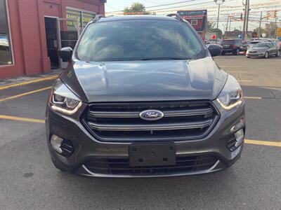 2019 Ford Escape SEL   - Photo 2 - Hatboro, PA 19040