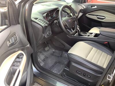 2019 Ford Escape SEL   - Photo 11 - Hatboro, PA 19040
