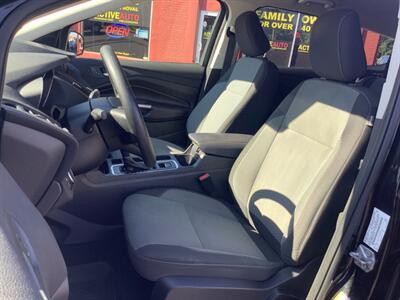 2019 Ford Escape SE - Photo 10 - Hatboro, PA 19040