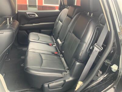 2020 Nissan Pathfinder SL   - Photo 10 - Hatboro, PA 19040