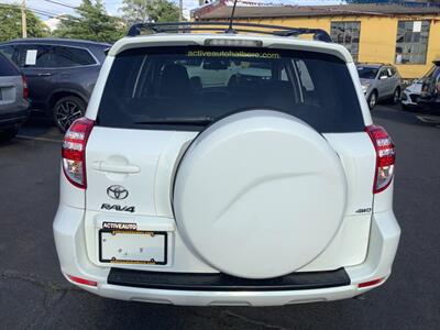 2011 Toyota RAV4   - Photo 6 - Hatboro, PA 19040