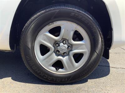 2011 Toyota RAV4   - Photo 20 - Hatboro, PA 19040