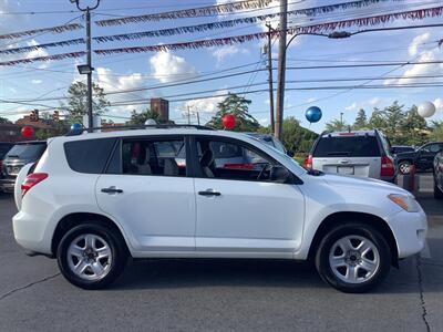 2011 Toyota RAV4   - Photo 8 - Hatboro, PA 19040