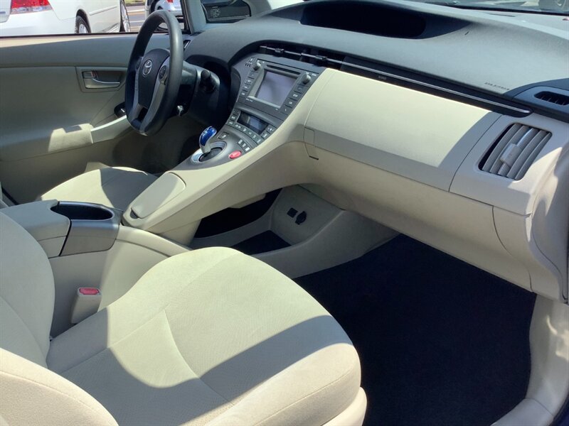 2014 Toyota Prius One - Photo 15 - Hatboro, PA 19040