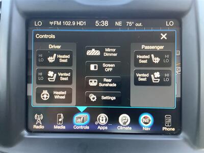 2015 Chrysler 300 C   - Photo 15 - Hatboro, PA 19040