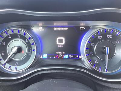 2015 Chrysler 300 C   - Photo 19 - Hatboro, PA 19040