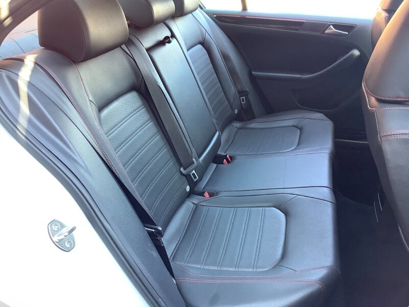 2016 Volkswagen Jetta 2.0T GLI SE - Photo 14 - Hatboro, PA 19040