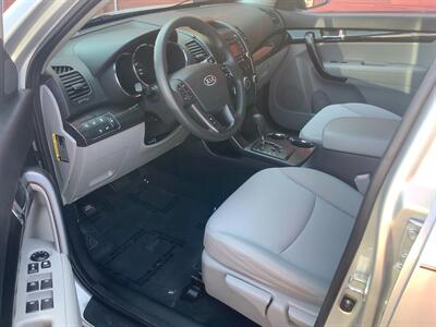 2012 Kia Sorento LX   - Photo 15 - Hatboro, PA 19040