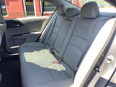 2017 Honda Accord Touring V6   - Photo 10 - Hatboro, PA 19040