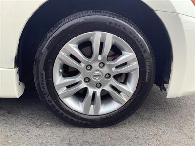 2010 Nissan Altima 2.5 SL   - Photo 18 - Hatboro, PA 19040