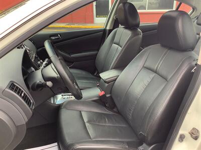 2010 Nissan Altima 2.5 SL   - Photo 9 - Hatboro, PA 19040