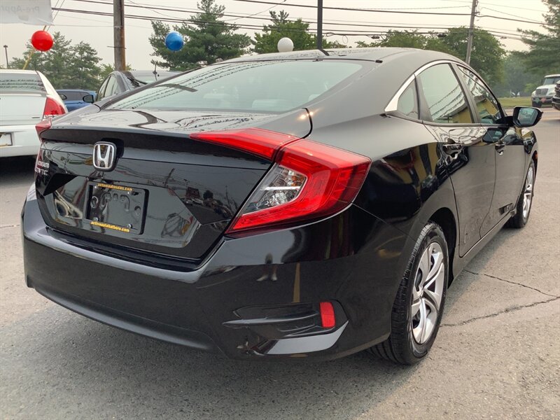 2017 Honda Civic LX - Photo 7 - Hatboro, PA 19040