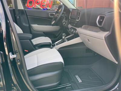 2023 Hyundai VENUE SEL - Photo 16 - Hatboro, PA 19040
