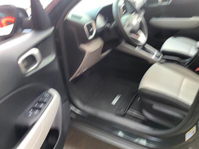 2023 Hyundai VENUE SEL - Photo 11 - Hatboro, PA 19040
