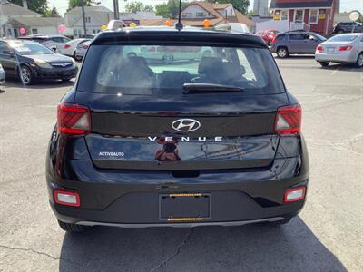 2023 Hyundai VENUE SEL - Photo 6 - Hatboro, PA 19040
