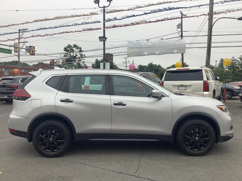 2019 Nissan Rogue S - Photo 8 - Hatboro, PA 19040