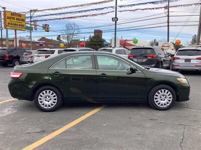 2011 Toyota Camry LE   - Photo 8 - Hatboro, PA 19040