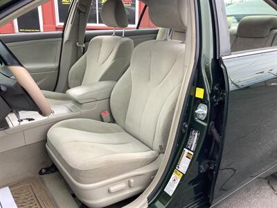 2011 Toyota Camry LE   - Photo 10 - Hatboro, PA 19040